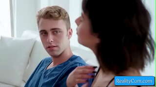 ���ೋಡಿ ಈ ಮೋಹನಾಂಗಿ ಹದಿಹರೆಯದ ಸುಂದರಿ ಕಂದು ಕೂದಲಿನ ಸುಂದರಿ ಬಾಯಿಯಿಂದ ಜುಂಬು ದೊಡ್ಡ ಶಿಶ್ನ ಯೋನಿಯ ತುಟಿ ಸ್ತನಗಳನ್ನು ಆಳವಾಗಿ